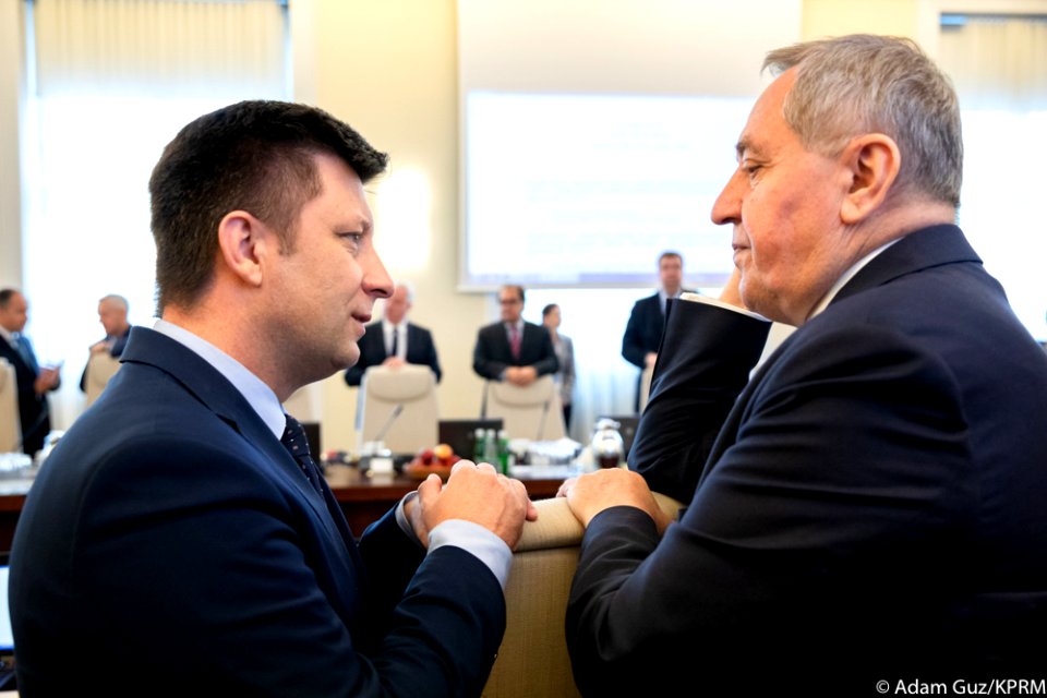 Posiedzenie Rady Ministrów (48297310842)