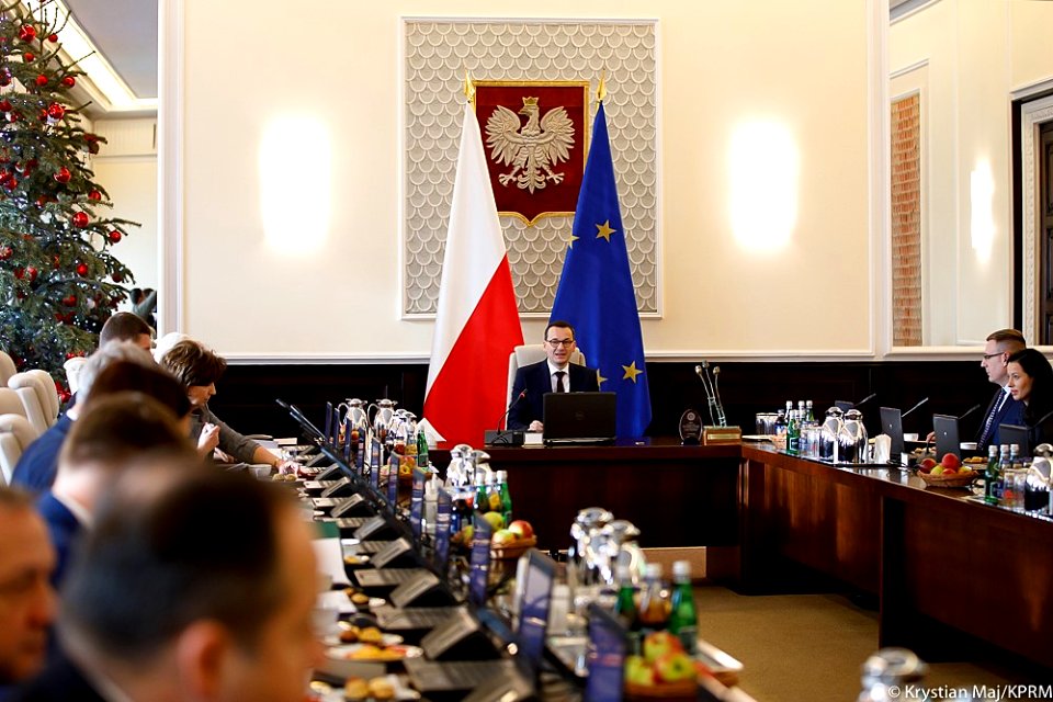 Posiedzenie Rady Ministrów (49344635717)