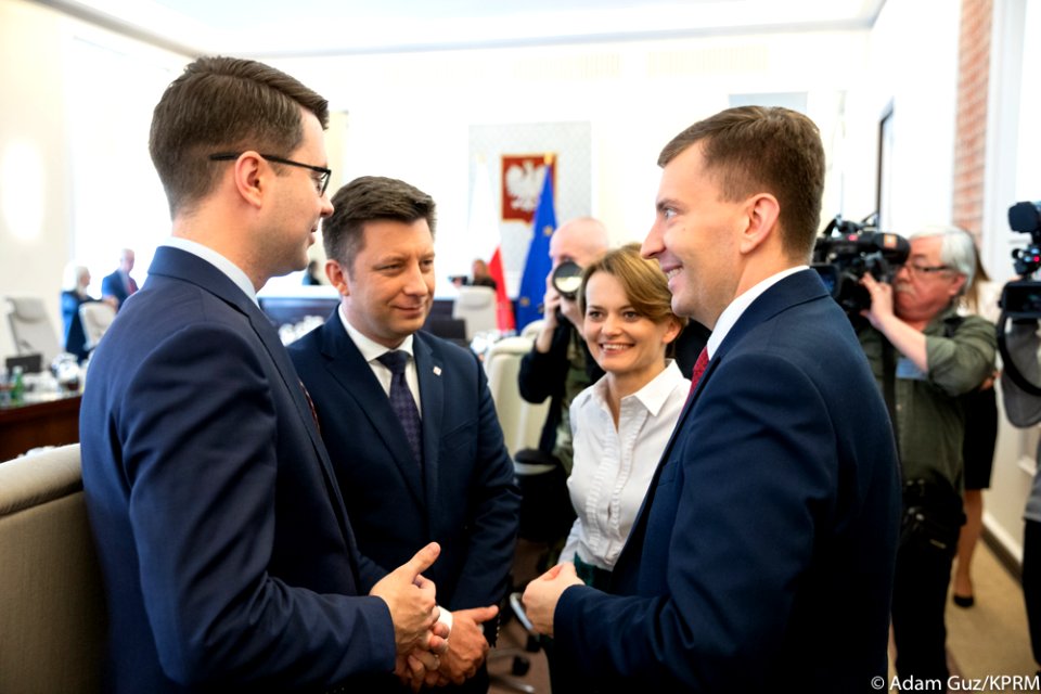 Posiedzenie Rady Ministrów (48979513921)
