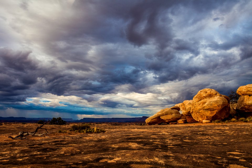 Pothole Point Trail (35418359263)