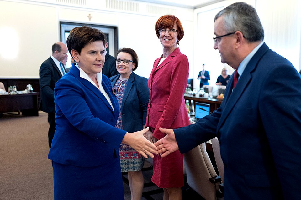 Posiedzenie rządu (27514529124)