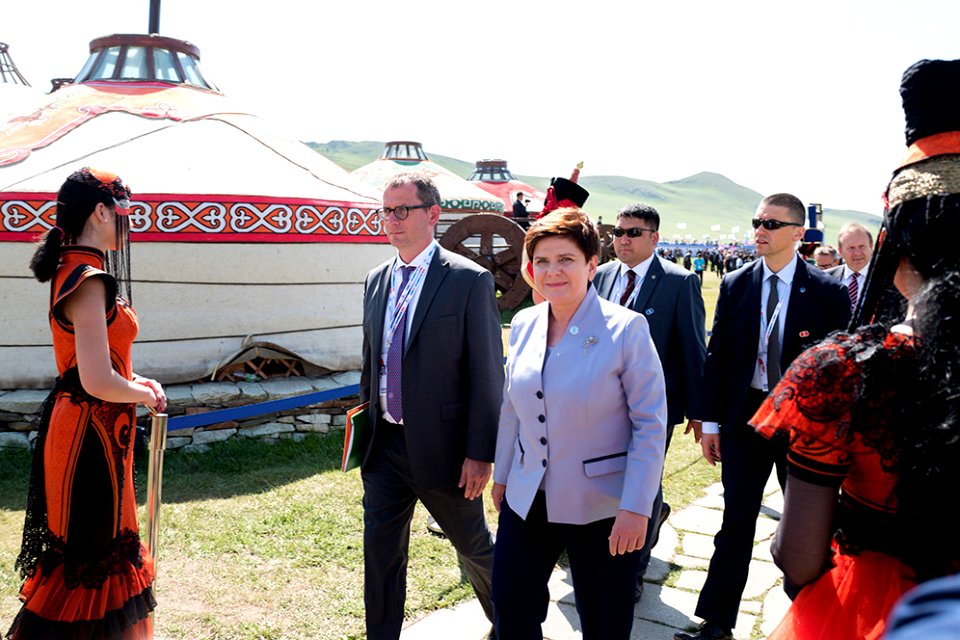 Premier Beata Szydło na szczycie ASEM11 (28338315095)