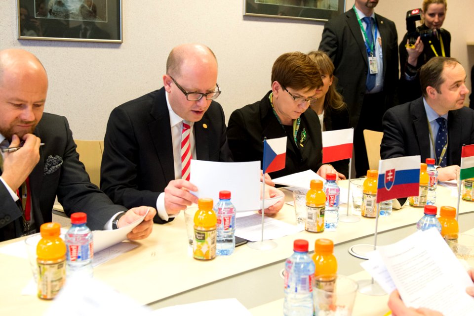 Premier Beata Szydło na szczycie Rady Europejskiej (24484657783)