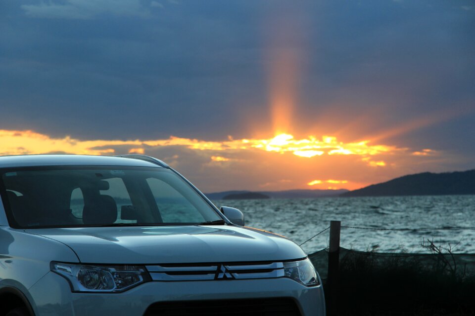 Mitsubishi sunset outlander