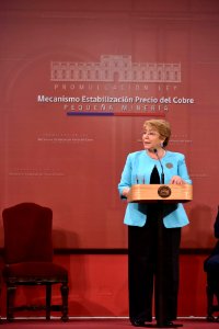 PROMULGACIÓN LEY SUSTENTACIÓN PRECIO DEL COBRE PARA LA PEQUEÑA MINERÍA (38469074844)