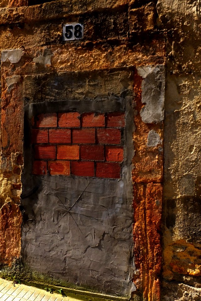 Puerta (14392973688)