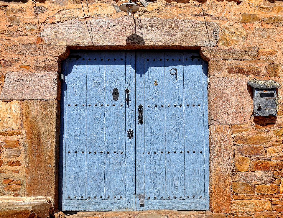 Puerta Maragata (17327541270)