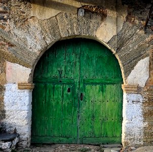 Puerta Maragata (17512571662)