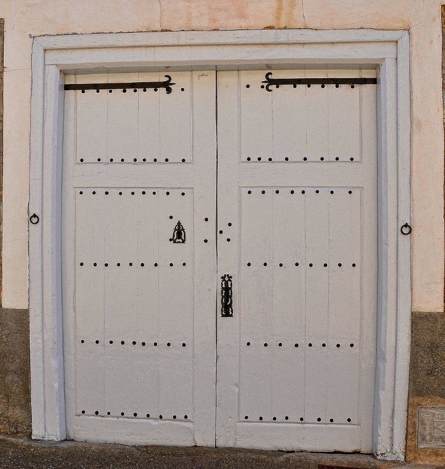 Puerta Maragata (16895202383)