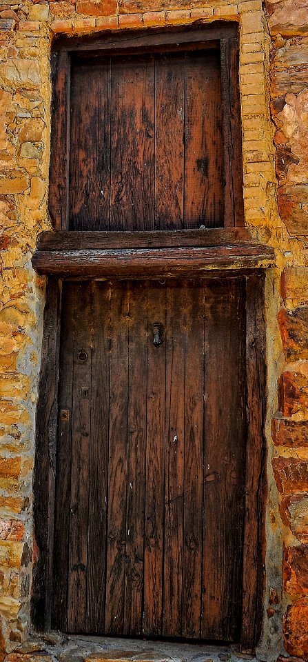 Puerta Maragata (16894828543)