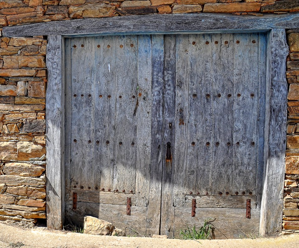 Puerta Maragata (16893074664)
