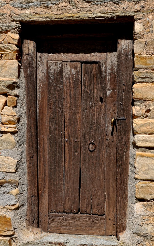 Puerta Maragata (17515380001)