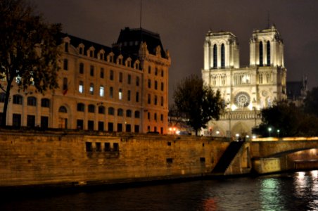 Quai du marché neuf - Notre-Dame - Paris (5154660133)