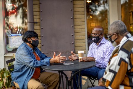 Raphael Warnock GH 7226 (50335780752)