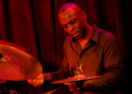 Ravi Coltrane Quartet 24 maart 2010 Schuttershof Middelburg - E.J. Strickland (50696325646)