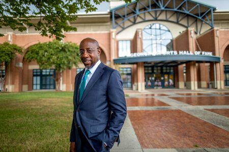 Raphael Warnock GH 9358 (50335640111)
