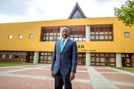 Raphael Warnock GH 9247 (50334942093)