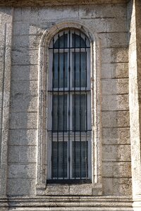 Stone window daniel