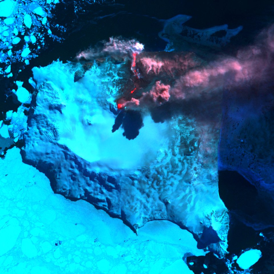 Released to Public Mount Belinda Erupts (NASA) (436666559)