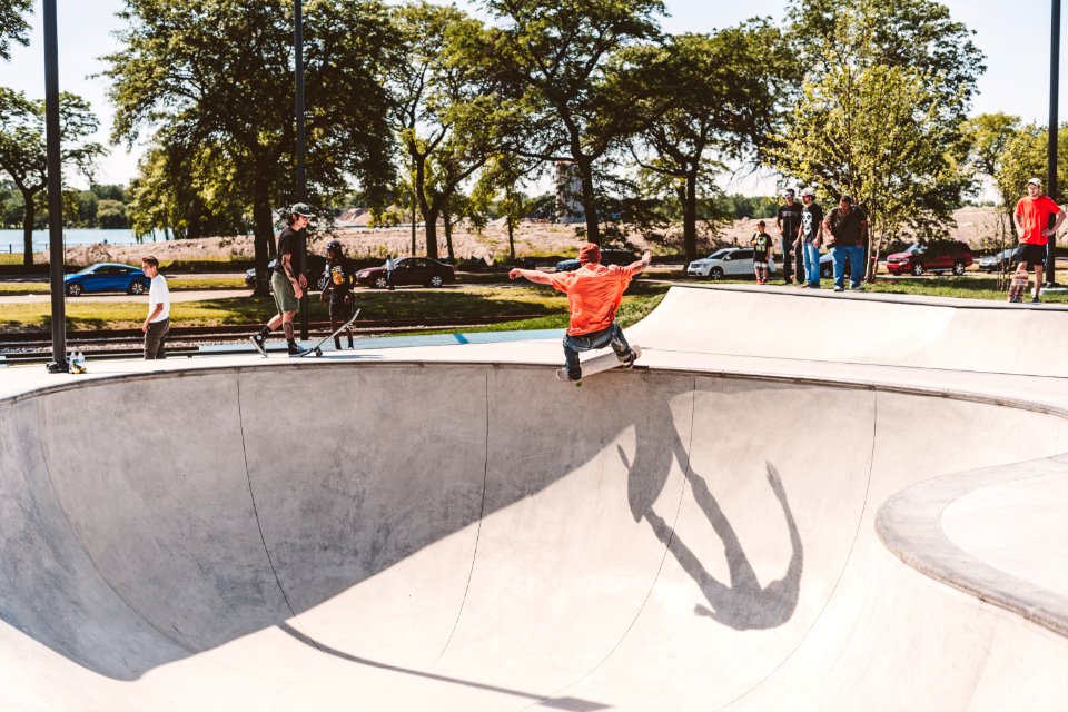 Riverside Skatepark DSC03362 (48126444188)