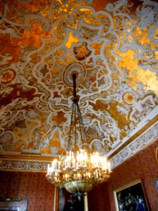 Rococo stuccoes (before 1759) and chandelier (19th century) - Queen's room at Royal Palace of Naples (44932589052)