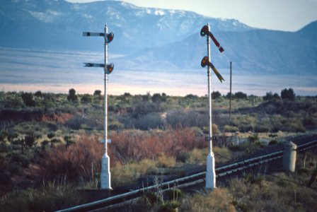 Roger Puta shot an SP eastbound at intermediate semaphores at MP 1452 between the sidings of Robsart and Ancho, about 12 miles north of Carrizozo, NM in April 1983 -- 10 Photos (32903501182)