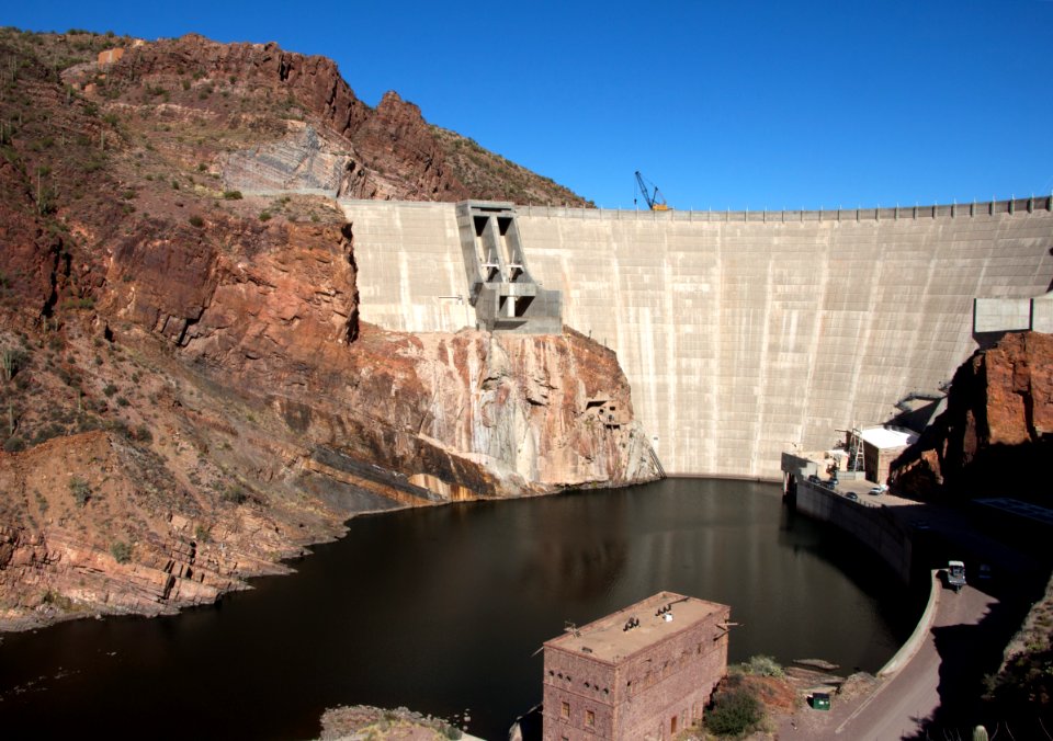 Roosevelt Dam - West Side (10911438285)