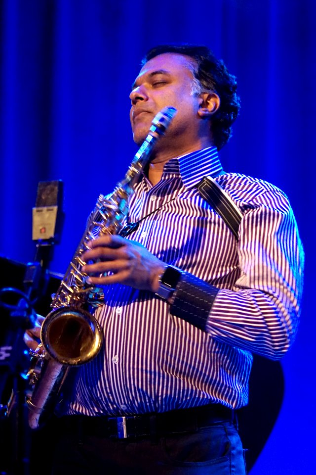 Rudresh Mahanthappa 'Bird Calls' Tivoli Vredenburg 5 november 2016 - Rudresh Mahanthappa (25296135009)