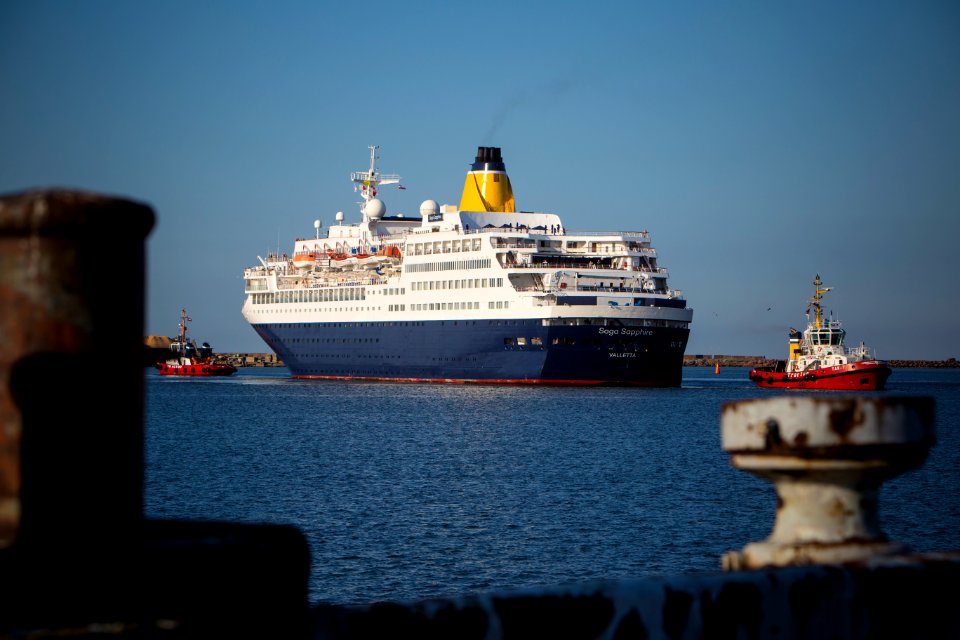 Saga Sapphire (43367787084)
