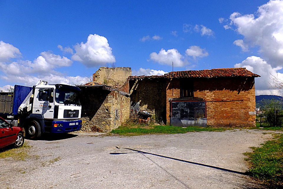Ruins (14671911148)