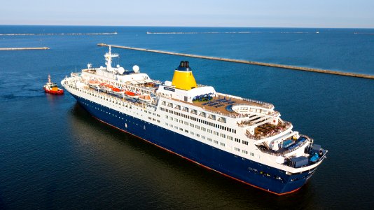 Saga Sapphire (43367816394)
