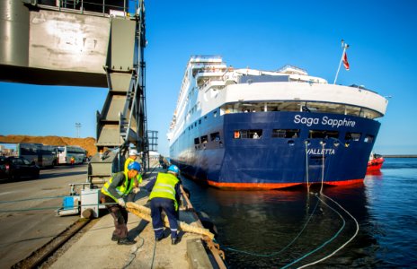 Saga Sapphire (44037549302)