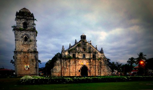 Saint Augustine Church . Paoay. (41581019785)