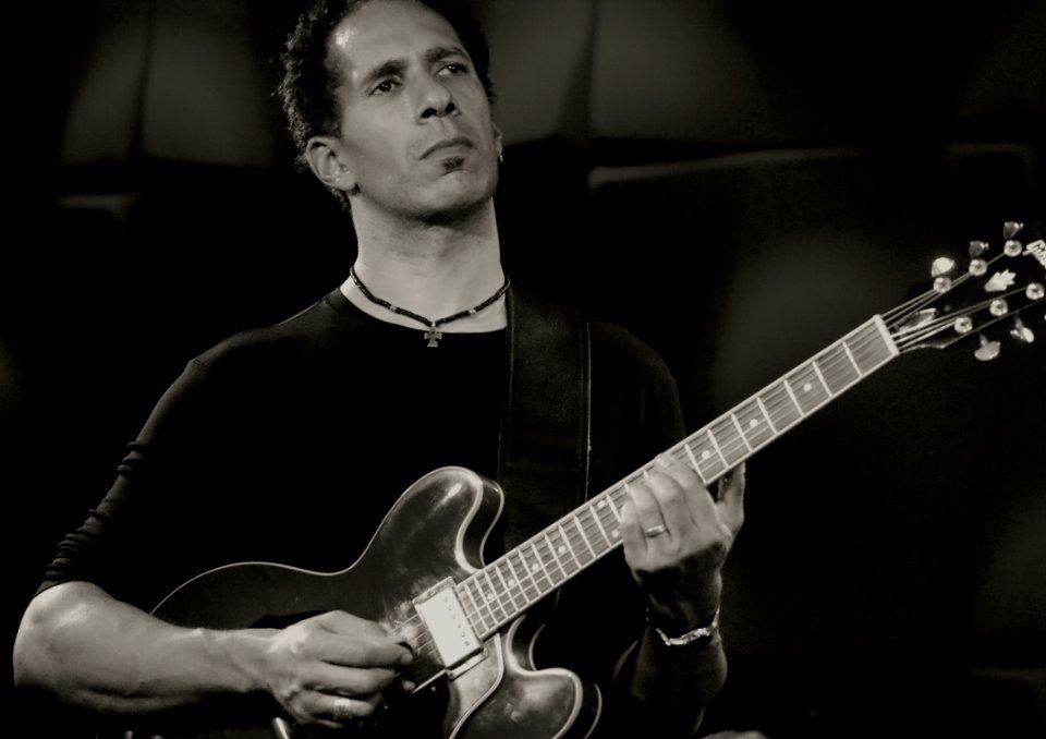 Samdhi 18 october 2012 North Sea Jazz Club Amsterdam - David Gilmore (50949986403)