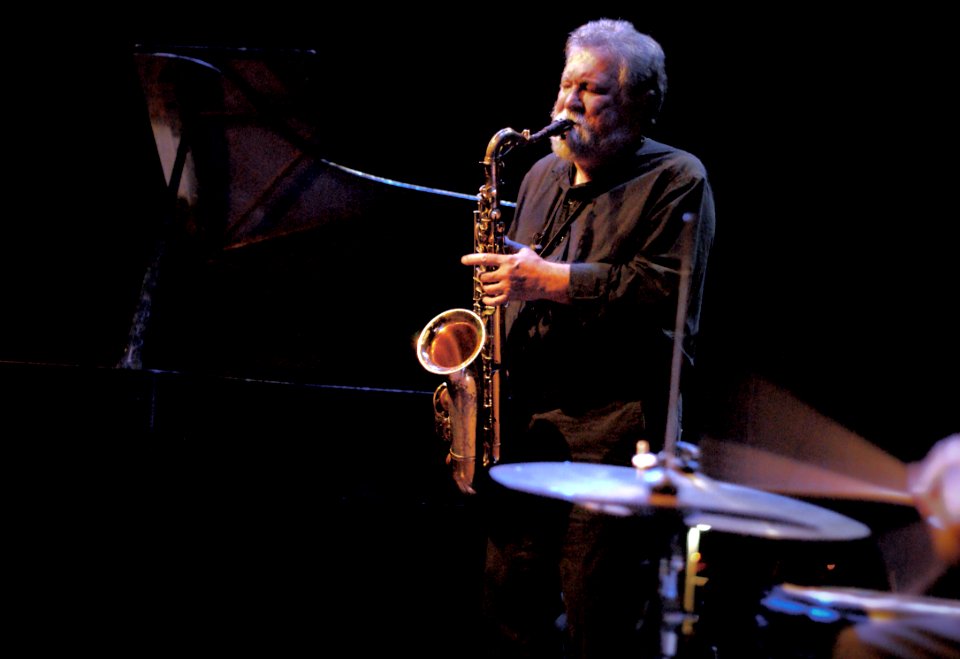Schlippenbach Trio 13 november 2009 BIM - Evan Parker (50667669788)