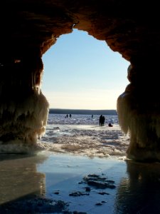 Sea Cave Along Lake Superior at Apostle Islands (24045545043)