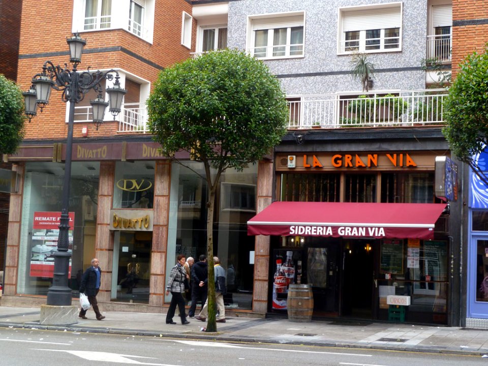 Sidrería Gran Vía (5743470925)