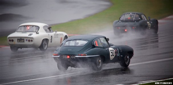 Silverstone Classic - Racing In The Rain (20006364966)
