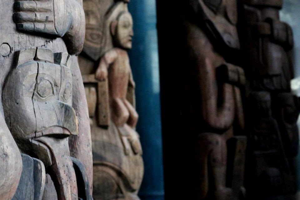 SITK totem poles (35700961106)