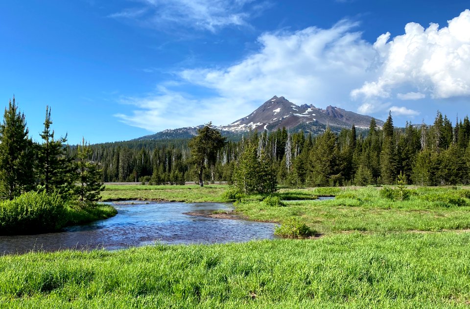 Soda Creek and Broken Top Mtn., Oregon - Flickr - Bonnie Moreland (free images) photo