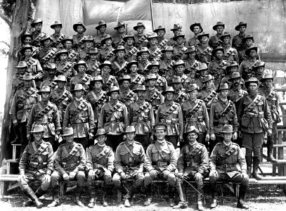 Soldiers of the 9th Light Horse, c1916 (26602617663)