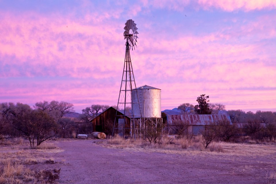 South Barn and Shops (26094544343)