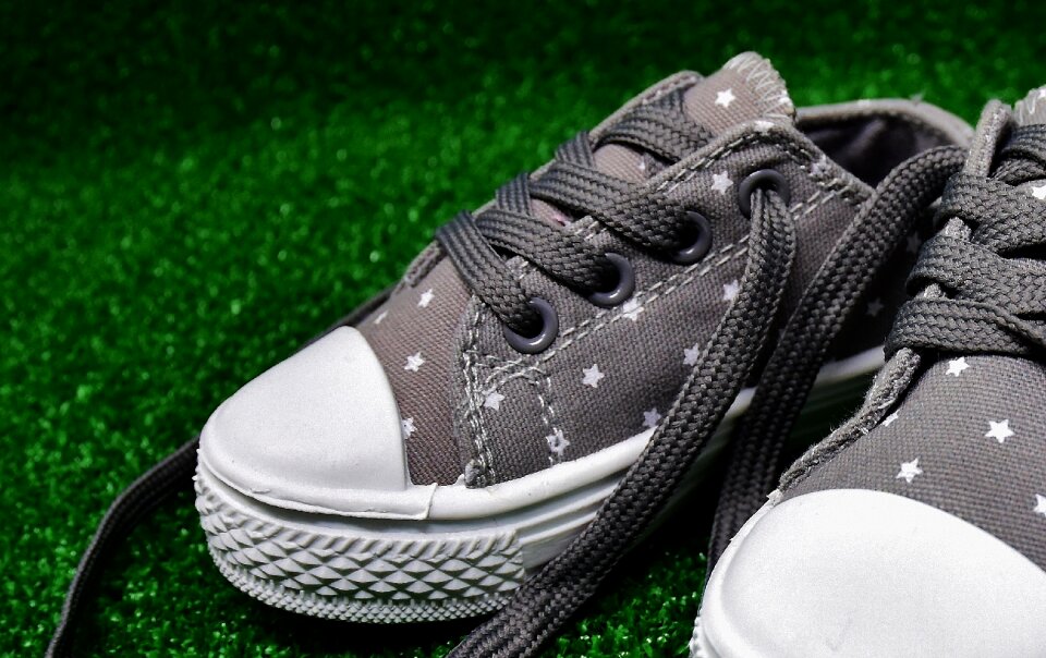 Sneakers fashion youth