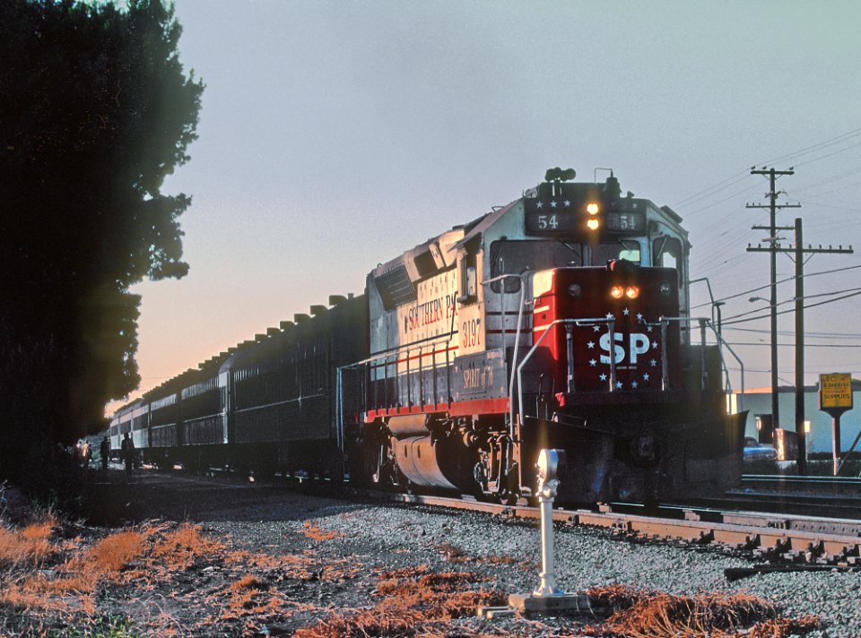 SP 3197 with Train 54 in San Carlos, CA in September 1982 -- 3 Photos (32903508532)