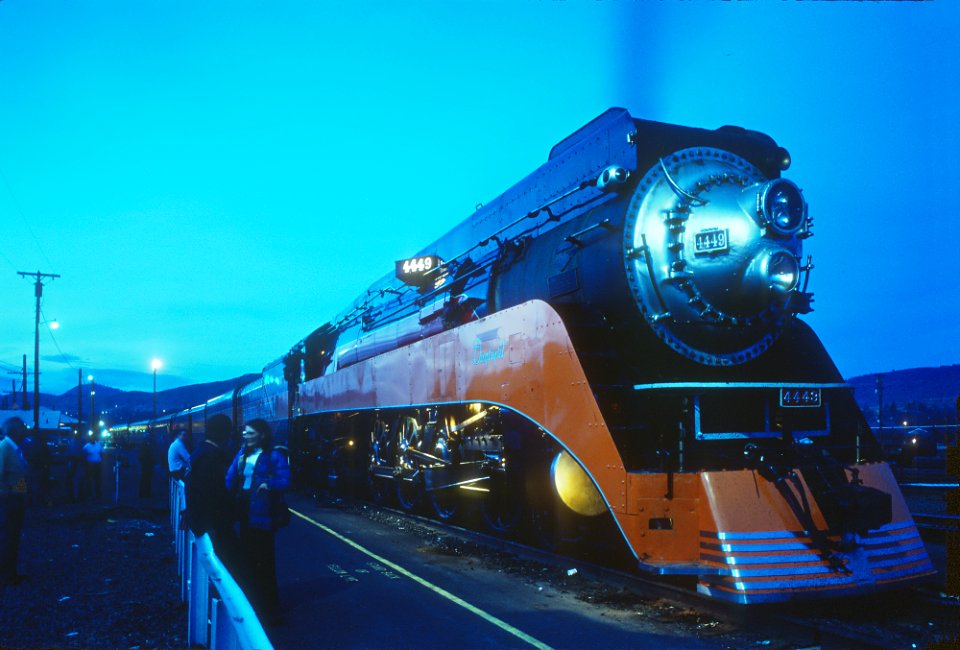 SP 4449 with the Disney Daylight at Klamath Falls, OR evening in March 1986. It spent the night. (32484248883)