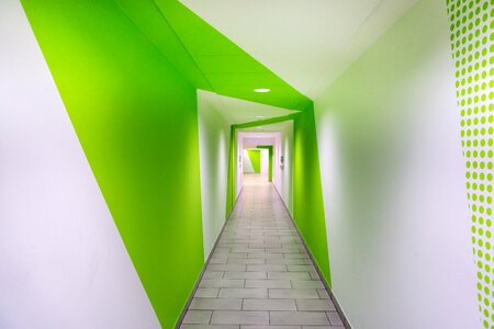 Entrance tunnel the door