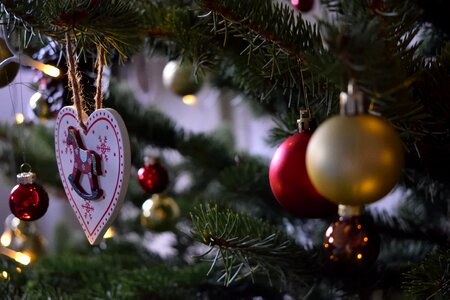 Glitter hanging pine