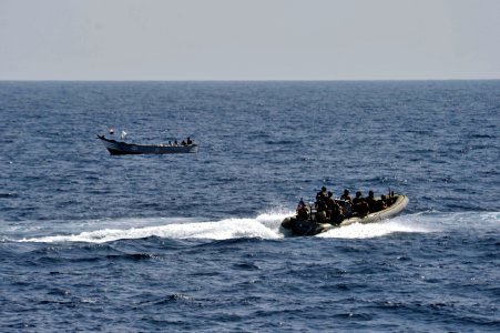 A VBSS team approaches a fishing vessel. (8200229514)