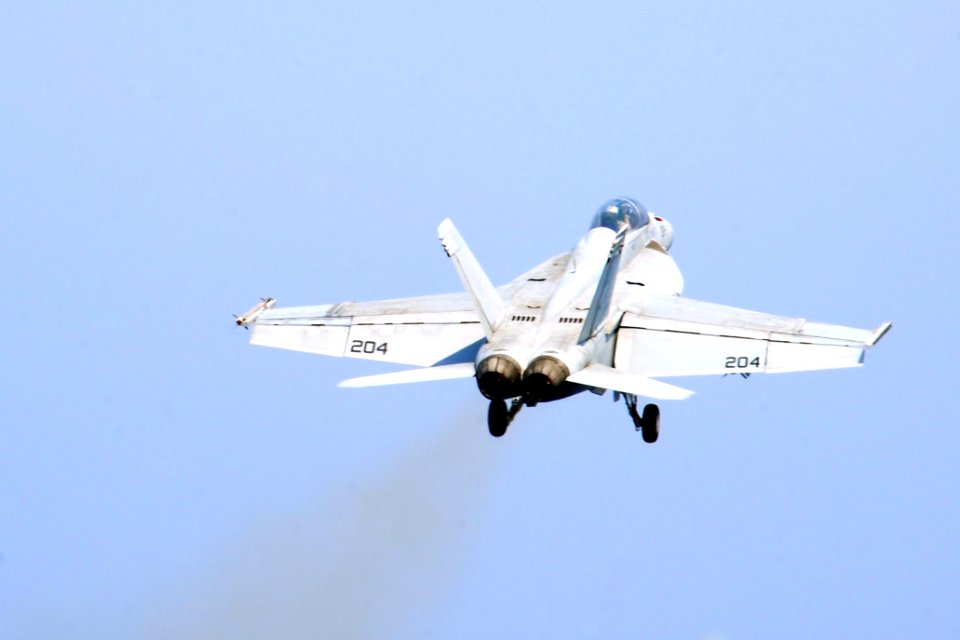 A U.S. Navy F-A-18F Super Hornet aircraft assigned to Strike Fighter Squadron (VFA) 213 takes off from the aircraft carrier USS George H.W. Bush (CVN 77) Sept 140901-N-CZ979-009
