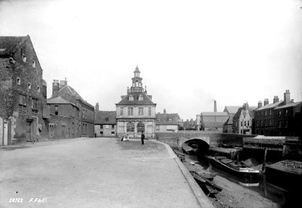 A view of the Custom House, King's Lynn. RMG G02609